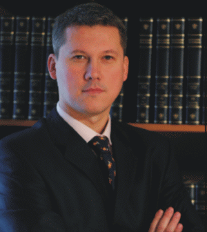 Ministrul Justiţiei, implicat adânc în reţeaua afacerii "Rompetrol" Ministrul Justiţiei, implicat adânc în reţeaua afacerii "Rompetrol"